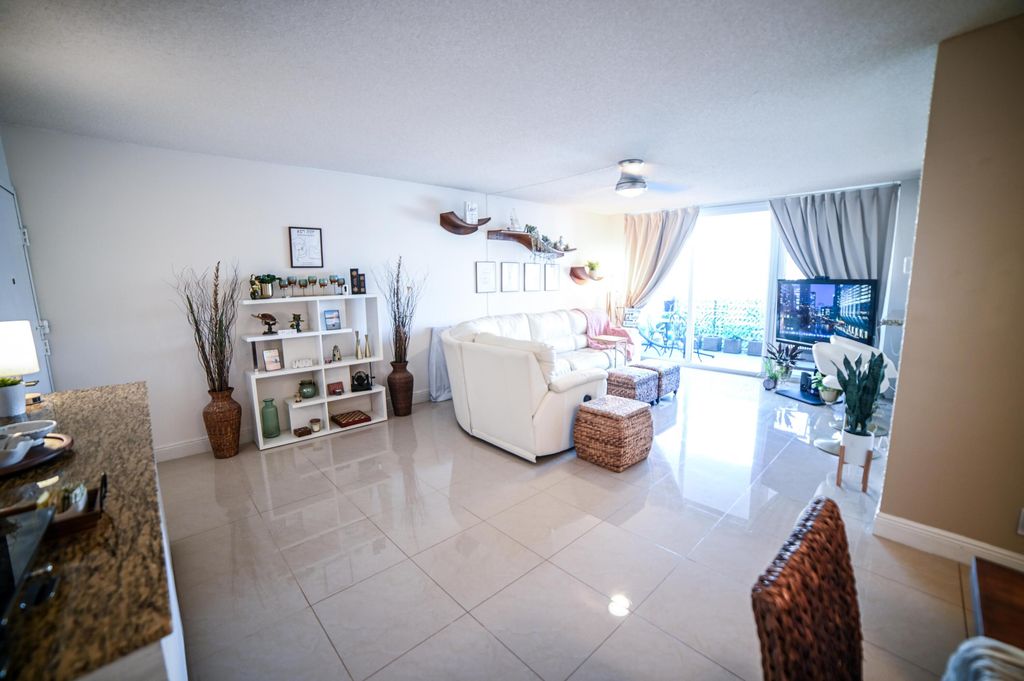 Photo of 2701 N Ocean Boulevard #2f, Fort Lauderdale, FL 33308 (MLS # B26006996)