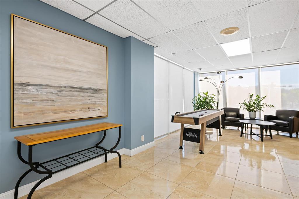 EMBASSY TOWER INC CONDO - Residential