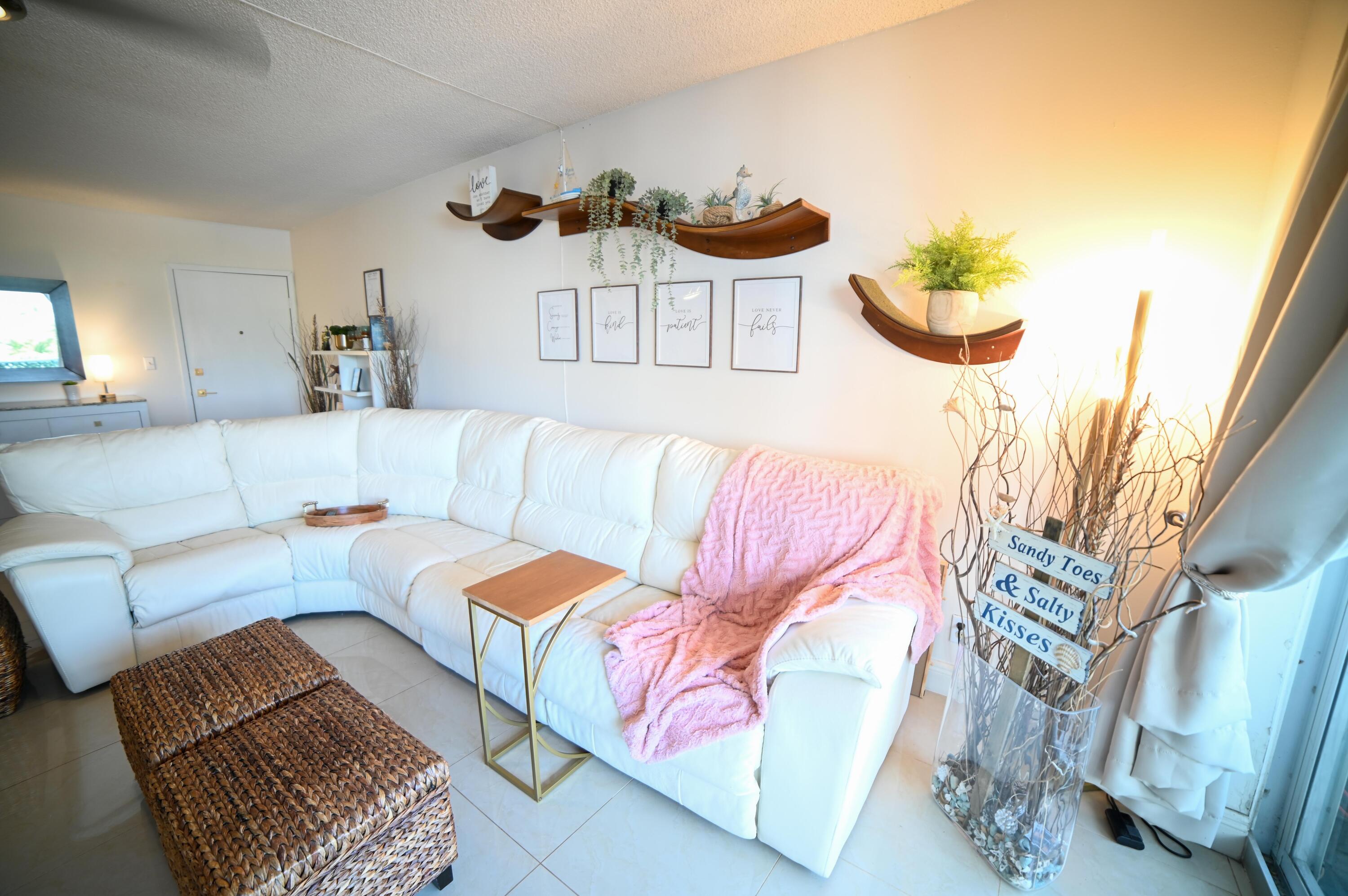 EMBASSY TOWER INC CONDO - Residential