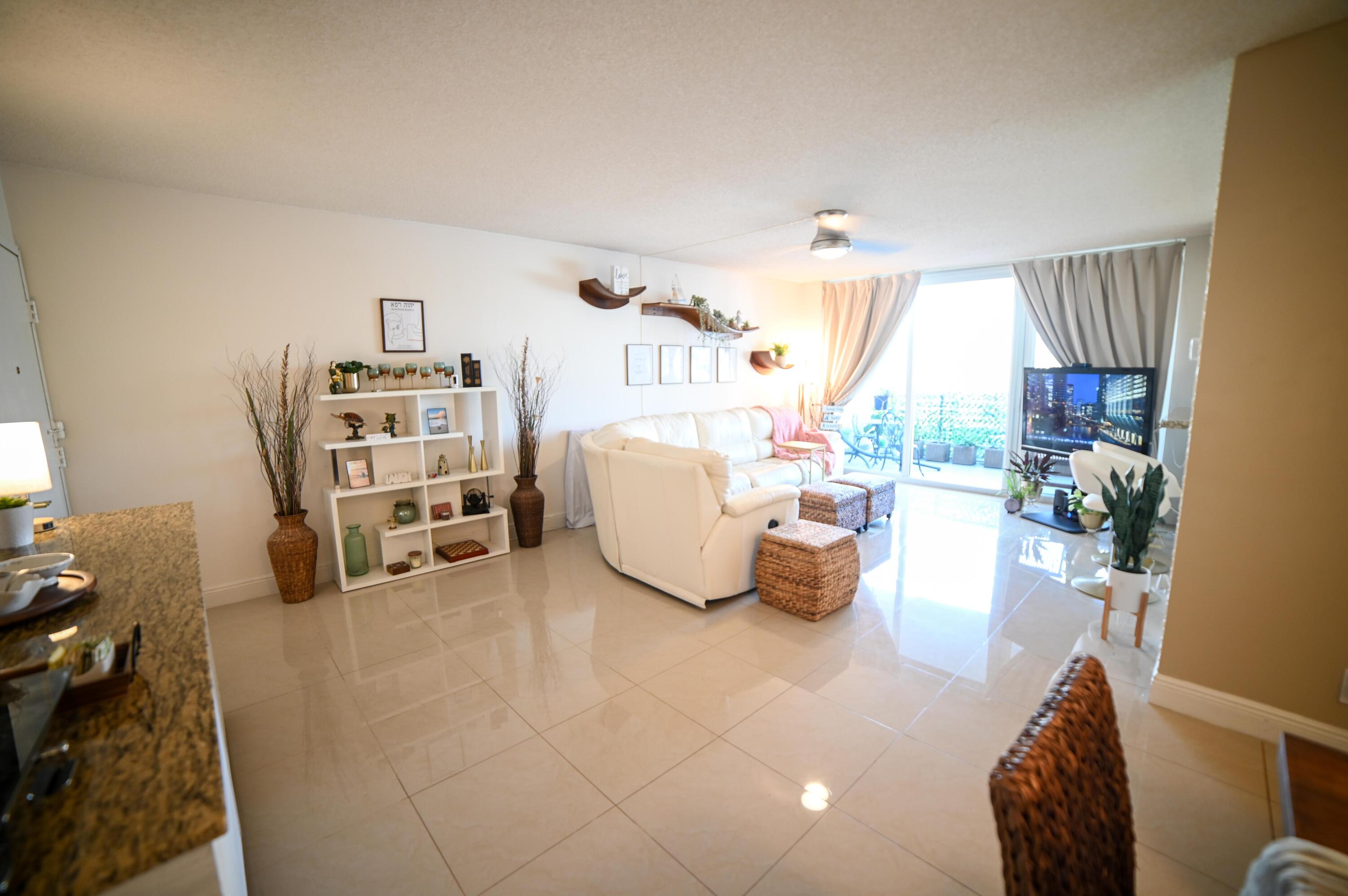 EMBASSY TOWER INC CONDO - Residential