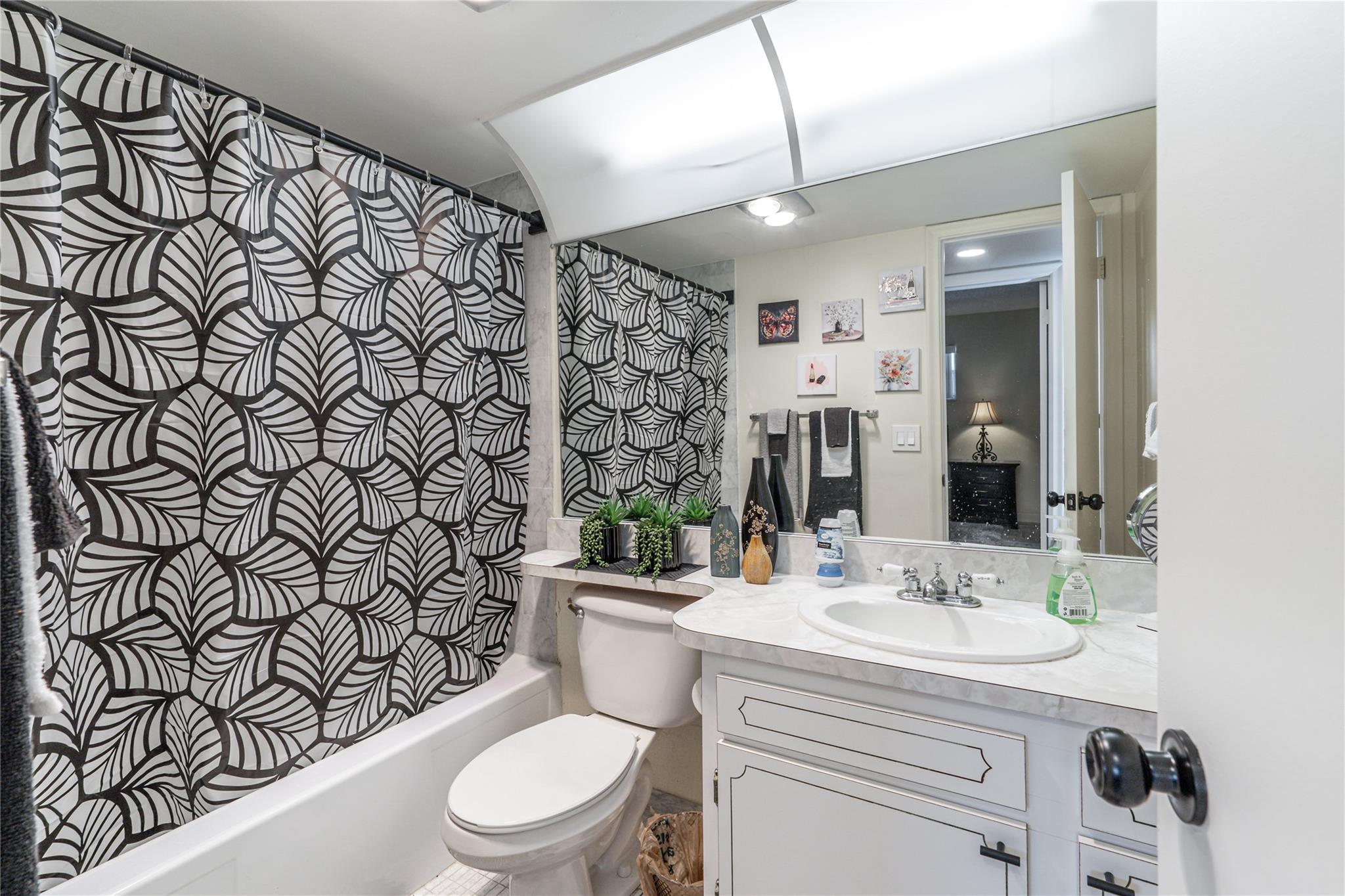 Hollybrook Golf & Tennis - Residential