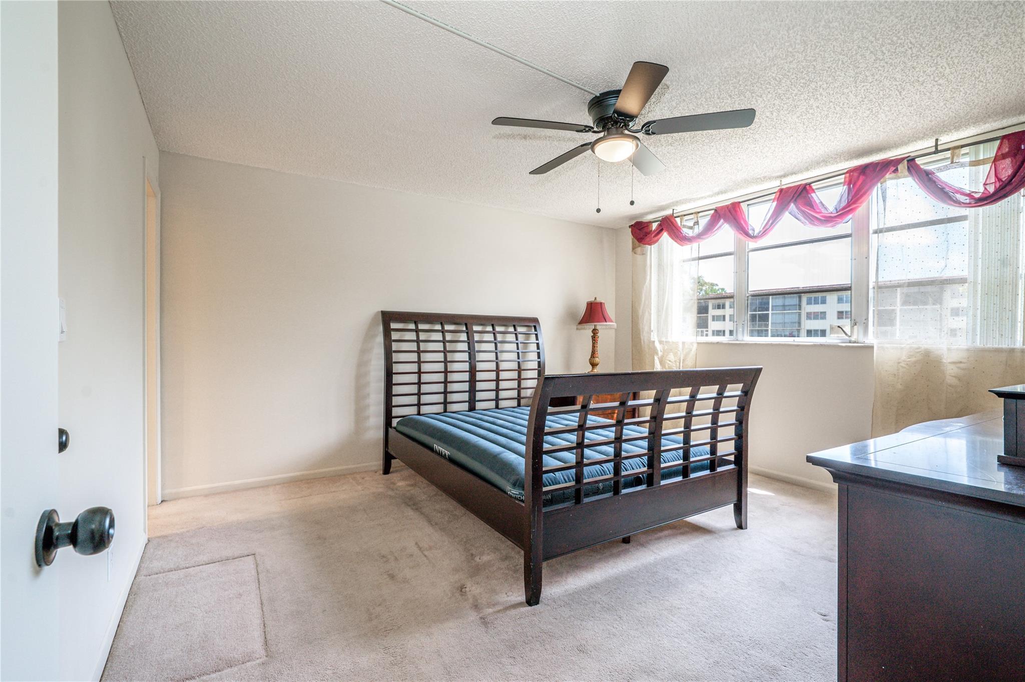 Hollybrook Golf & Tennis - Residential