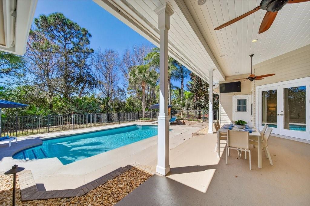 Windstone, Harbour Bluff - Residential