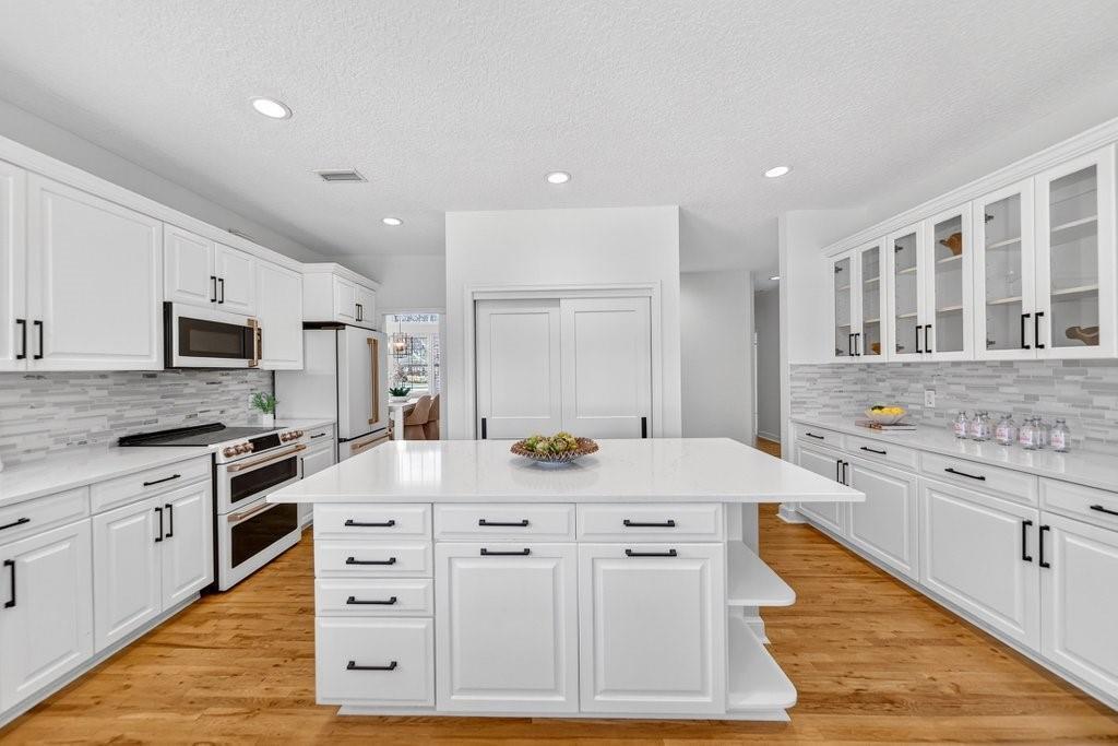 Windstone, Harbour Bluff - Residential