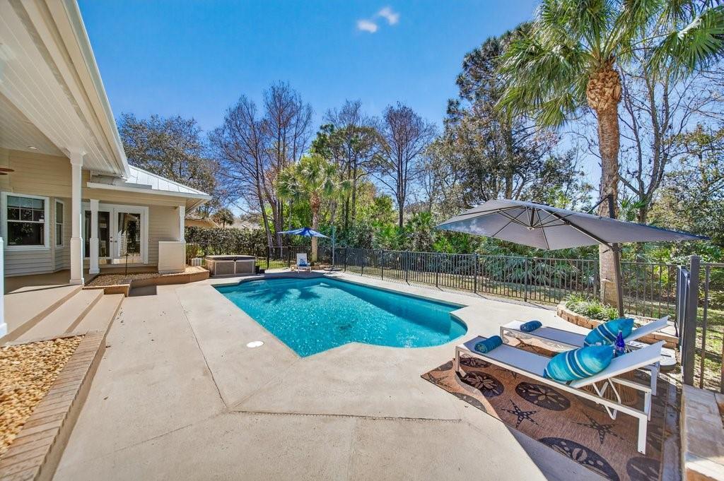 Windstone, Harbour Bluff - Residential