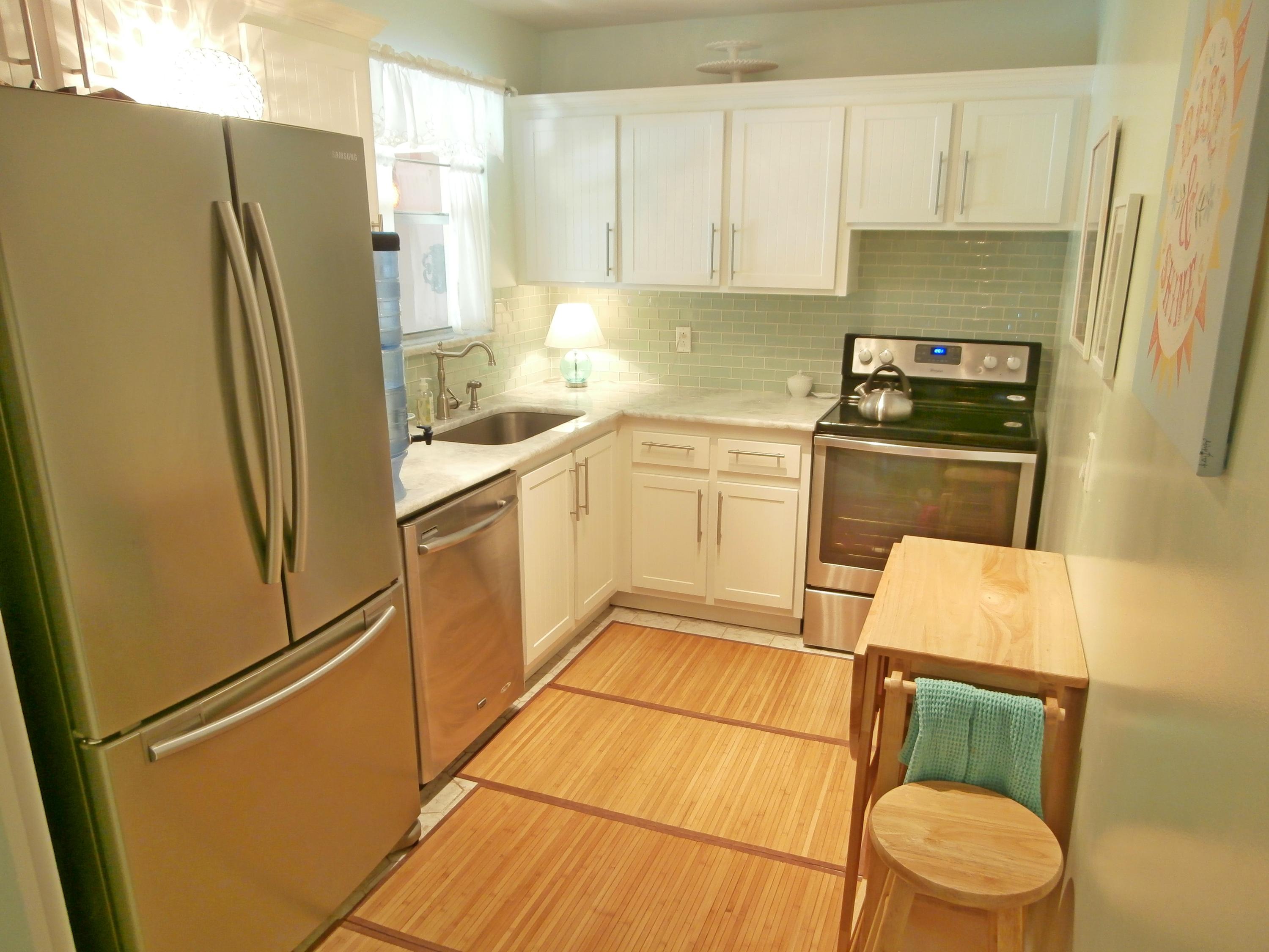 GOLDEN LAKES VILLAGE CONDO 13-D - Residential