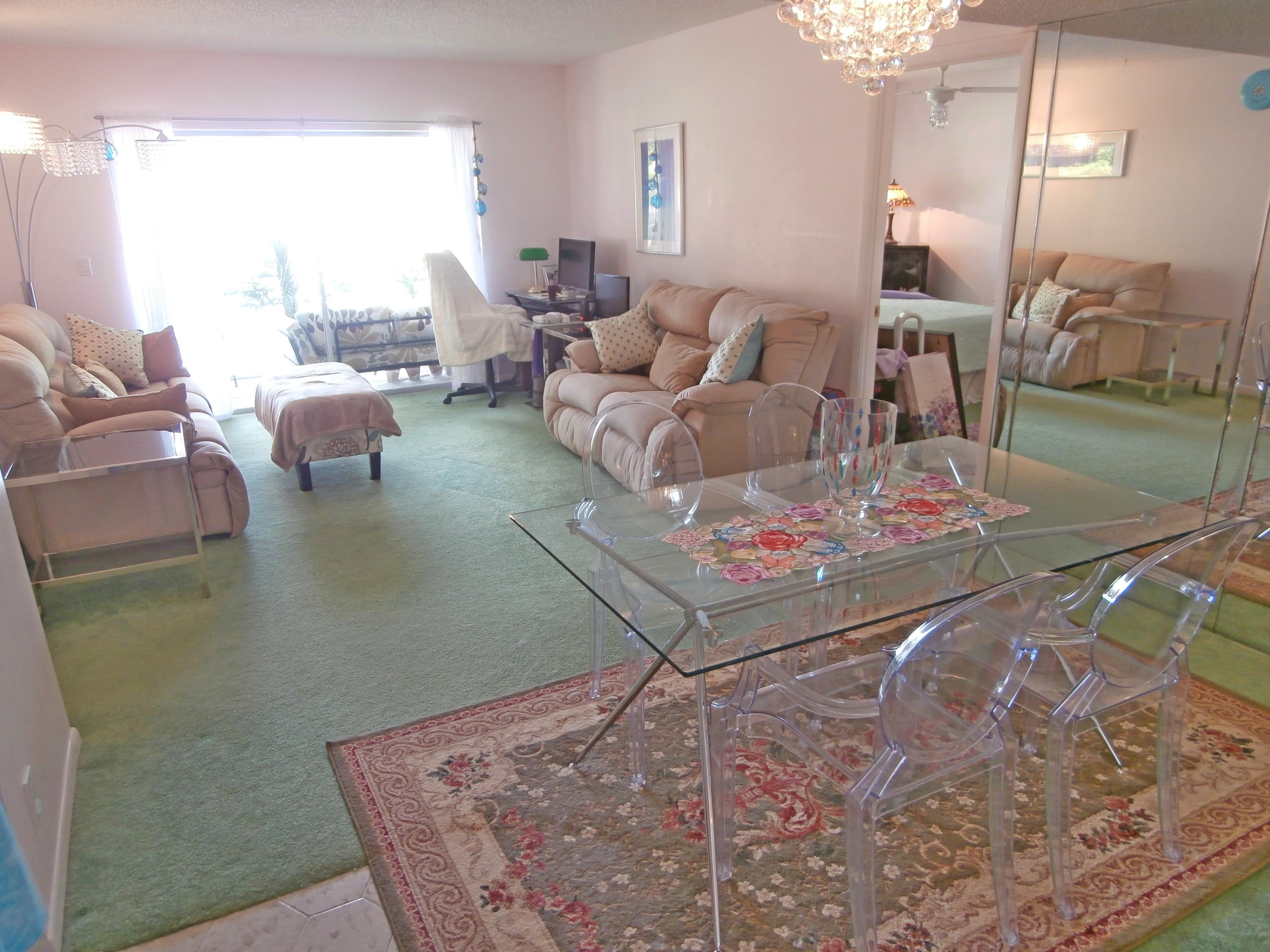 GOLDEN LAKES VILLAGE CONDO 13-D - Residential