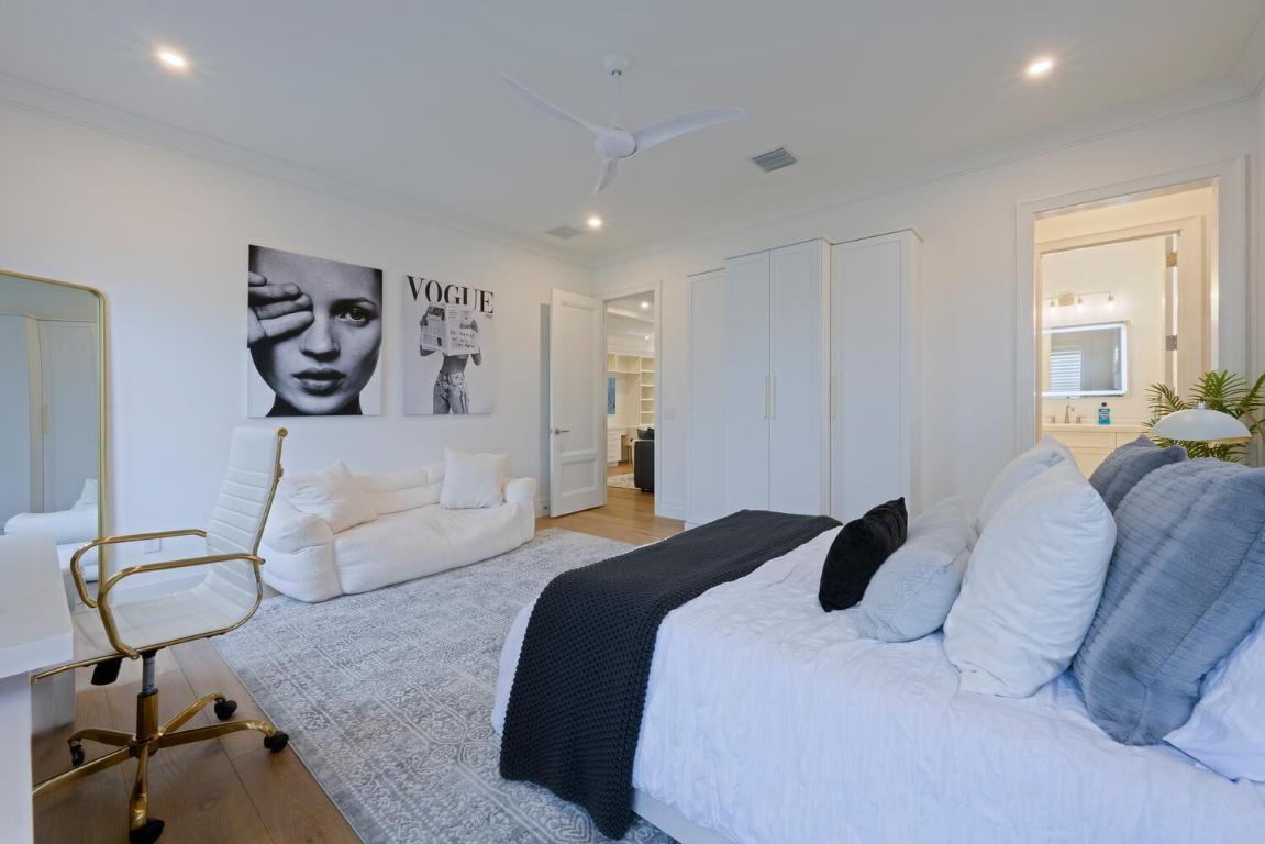 COUNTRY CLUB ADD TO VILLAGE OF NORTH PALM BEACH - Residential