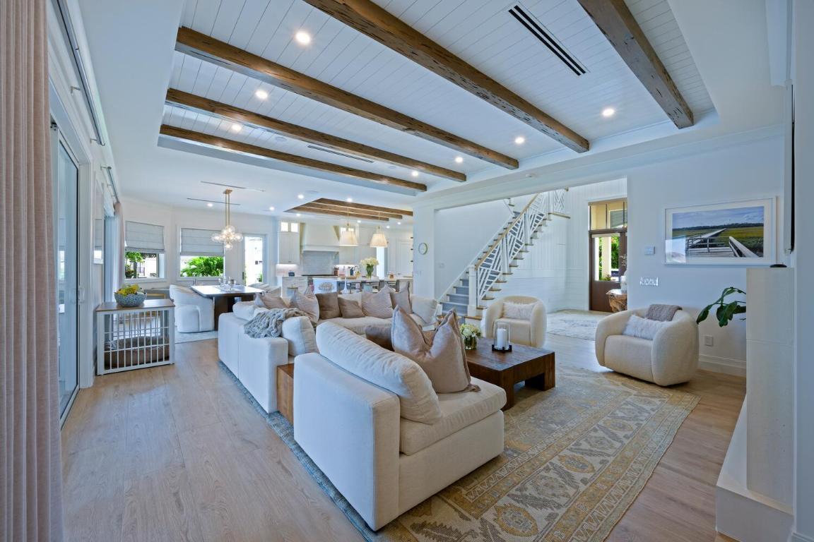 COUNTRY CLUB ADD TO VILLAGE OF NORTH PALM BEACH - Residential