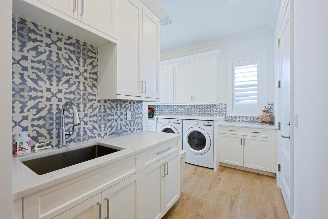 COUNTRY CLUB ADD TO VILLAGE OF NORTH PALM BEACH - Residential