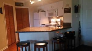 MARINERS CAY CONDO - Residential