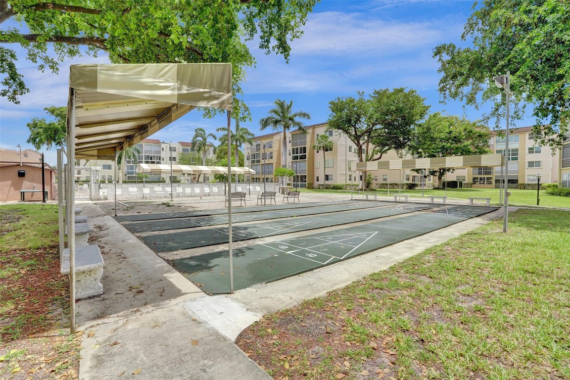 SOMERSET - Residential