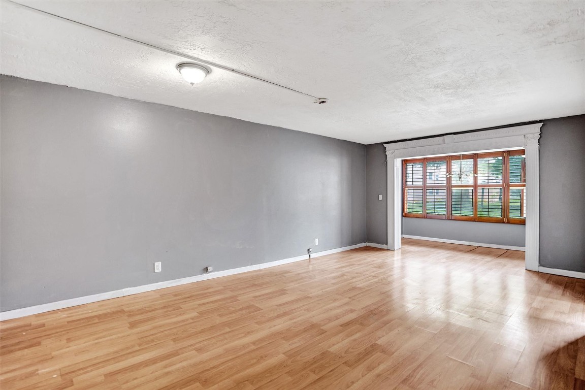 SOMERSET - Residential