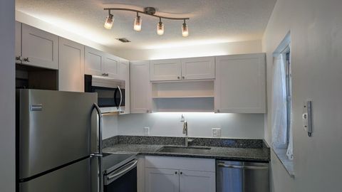 Photo of 1225 NW 21st Street #35-3512, Stuart, FL 34994 (MLS # B26005202)