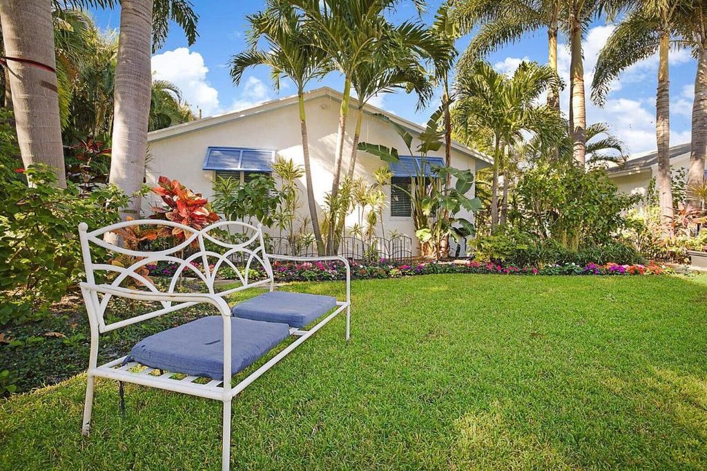 Photo of 338 NE 7th Avenue #A, Delray Beach, FL 33483 (MLS # R11108079)