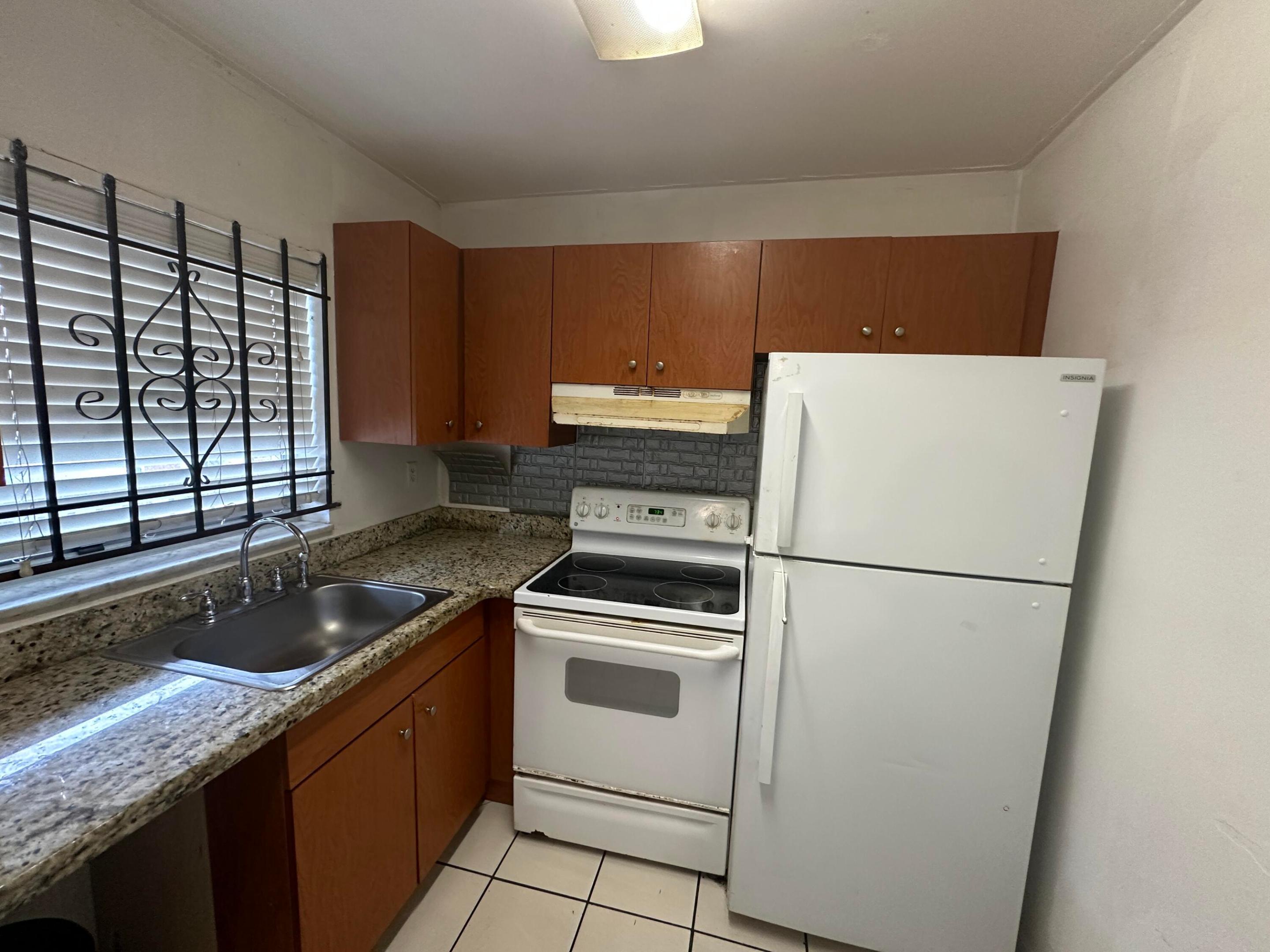 4191 NW 26th Street 371