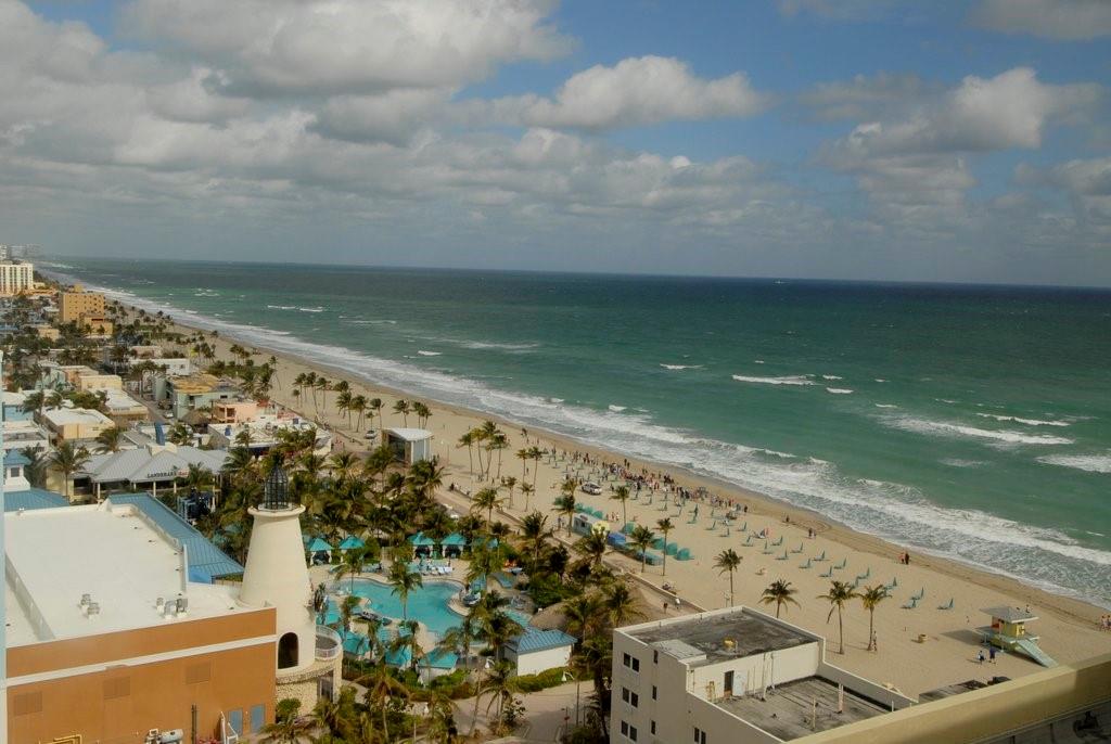 CRYSTAL TOWER - Residential