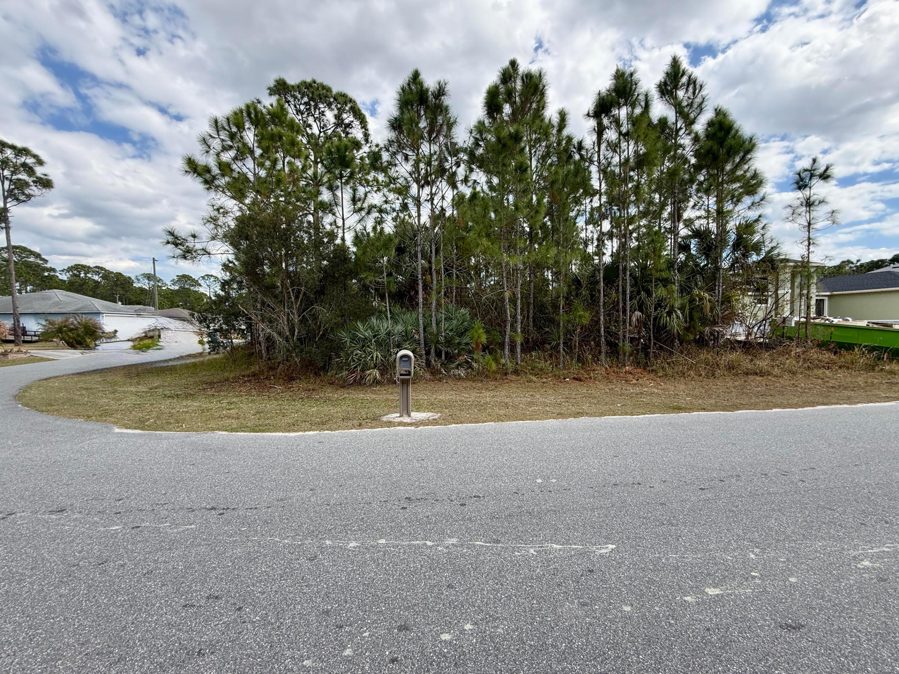 PORT MALABAR UNIT 25 - Land