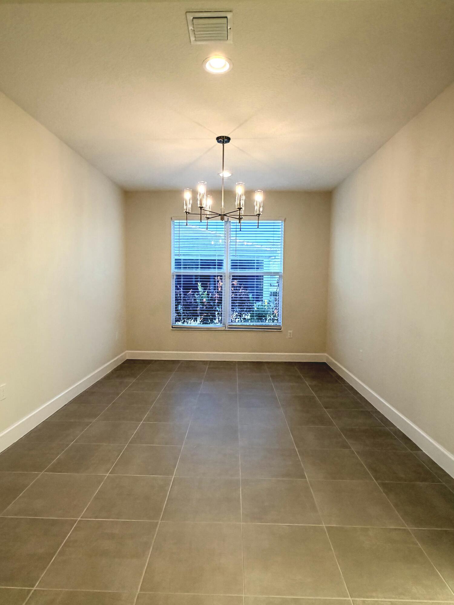 Riverland - Valencia Grove - Residential Lease