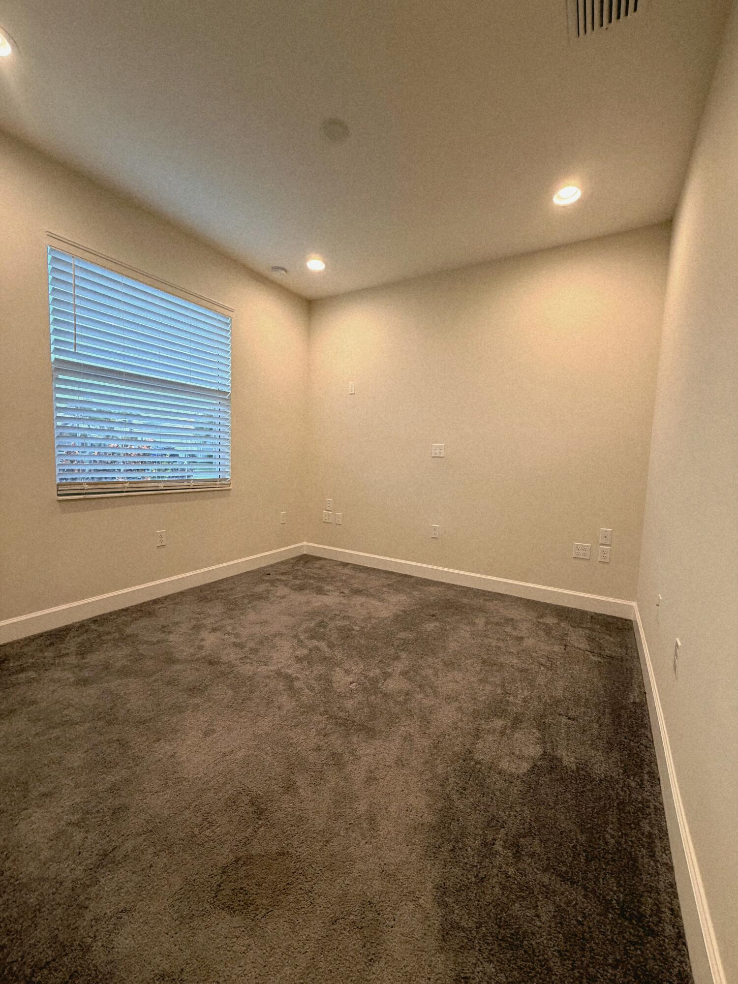 Riverland - Valencia Grove - Residential Lease