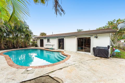 Tiny photo for 6407 Boulevard Of Champions, North Lauderdale, FL 33068 (MLS # B26018736)