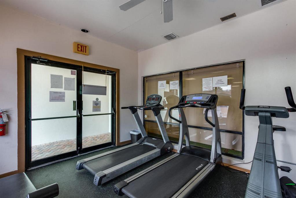 LAS VERDES / OLIVE LEAF CONDO - Residential