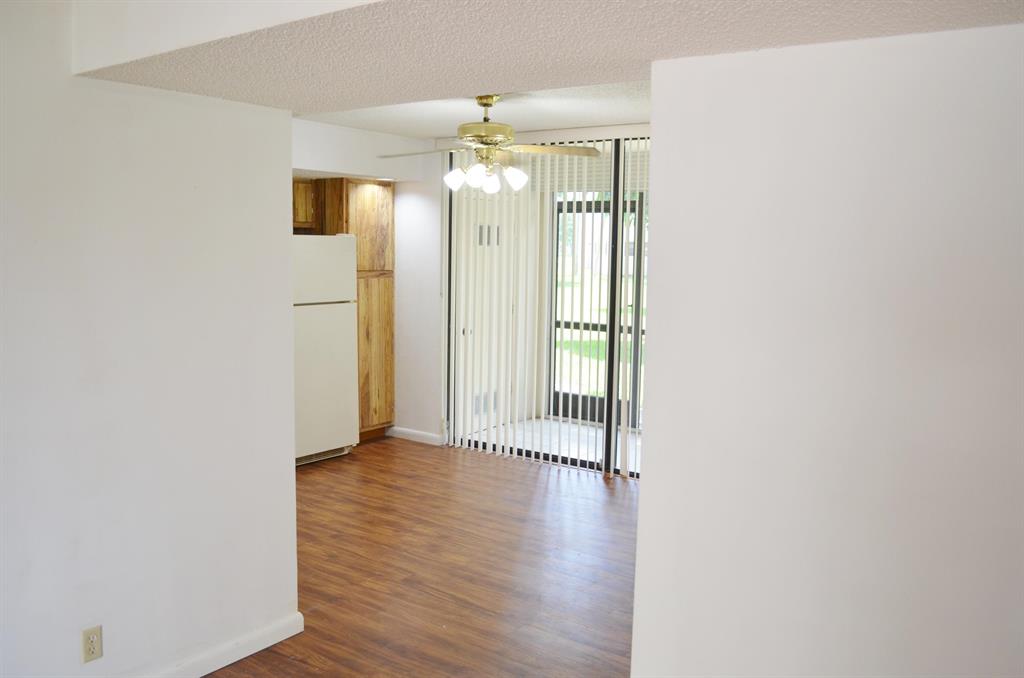 LAS VERDES / OLIVE LEAF CONDO - Residential