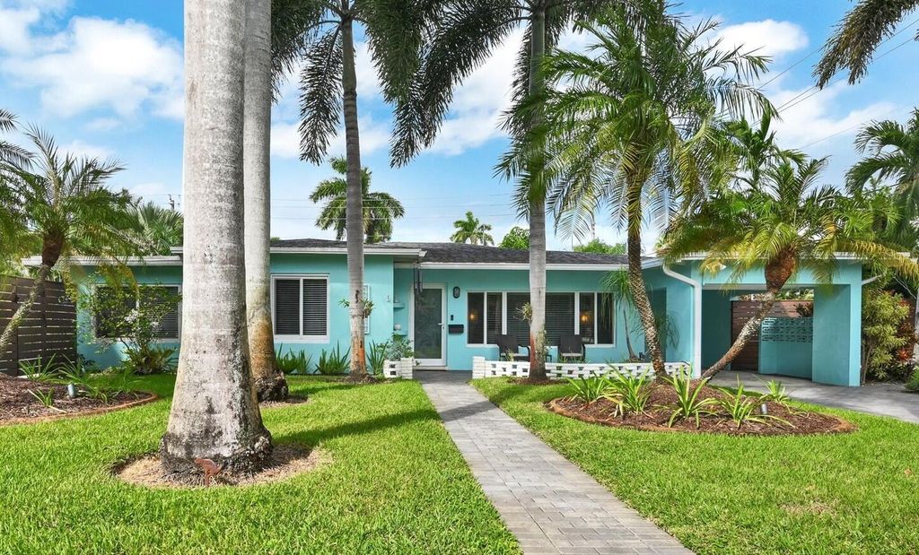 Photo of 1541 NE 16th Terrace, Fort Lauderdale, FL 33304 (MLS # R11129212)