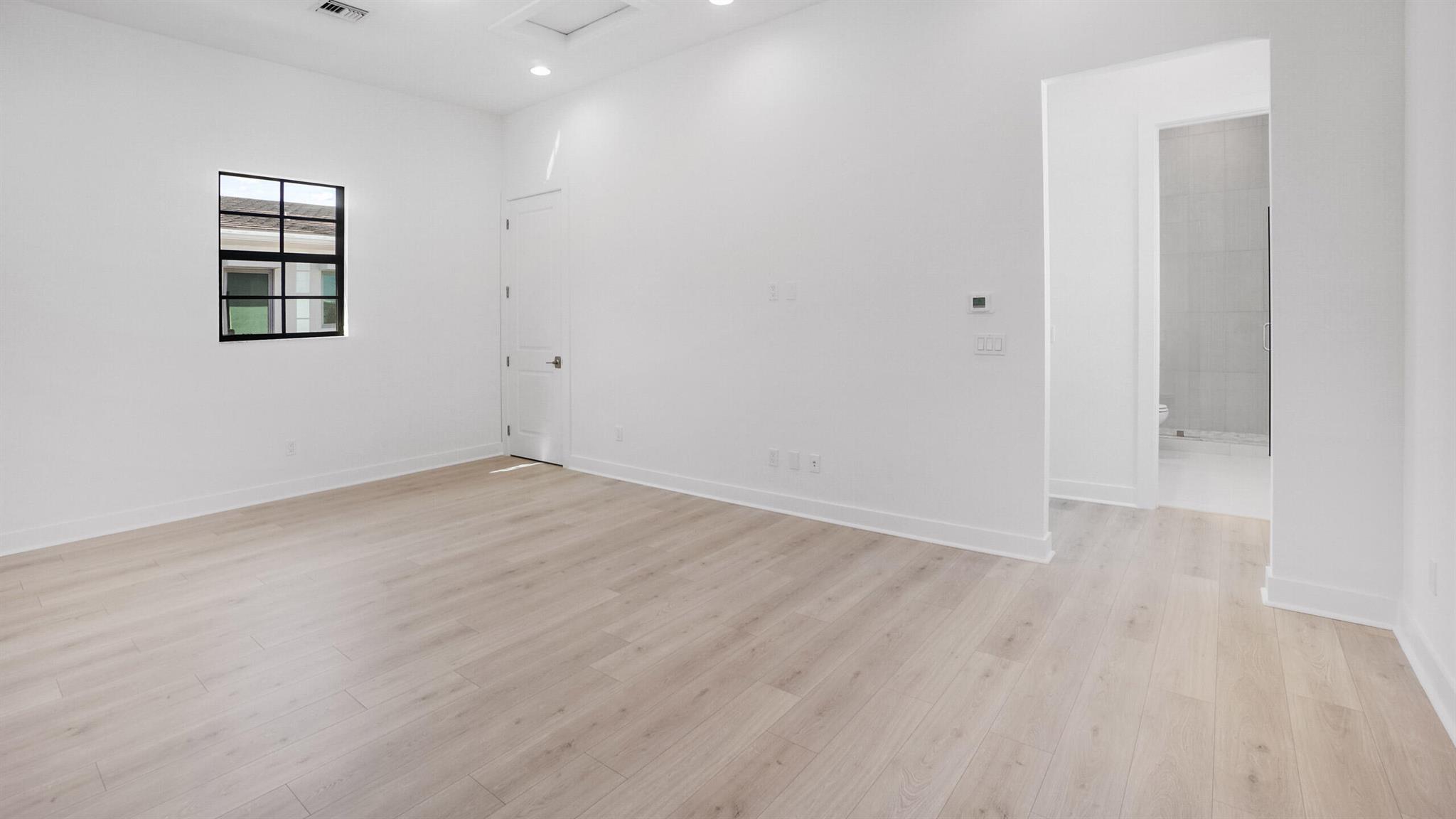 ALTON NEIGHBORHOOD - Residential