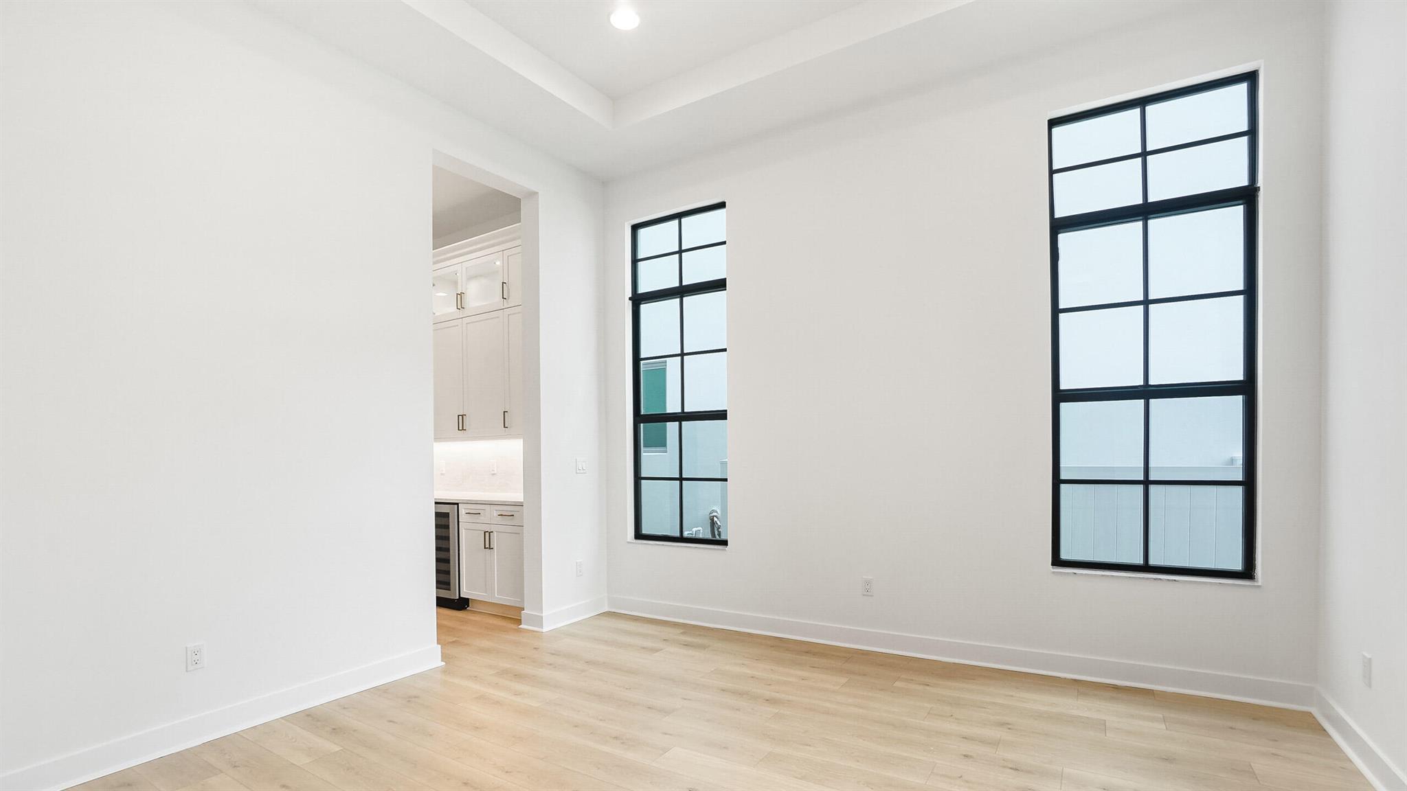 ALTON NEIGHBORHOOD - Residential