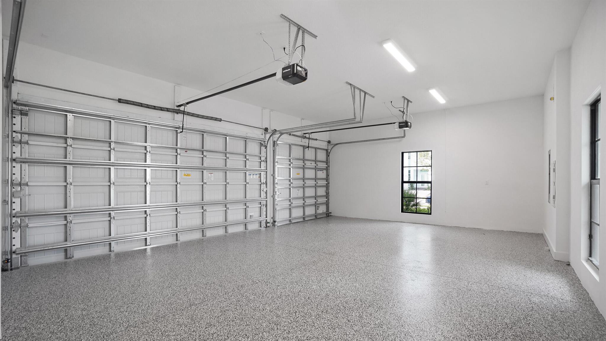 ALTON NEIGHBORHOOD - Residential