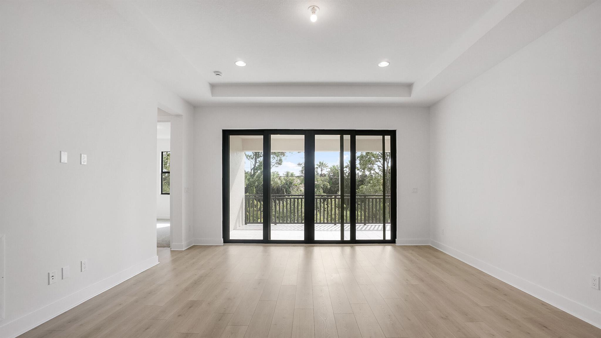 ALTON NEIGHBORHOOD - Residential