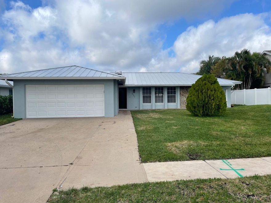 Beautiful 3 bedroom, 2 Bath home and two car garage fully furnished home recently remodeled and completely painted, close to Palm Beach international Airport, Beaches, Shopping, downtown West Palm Beach. Available now.