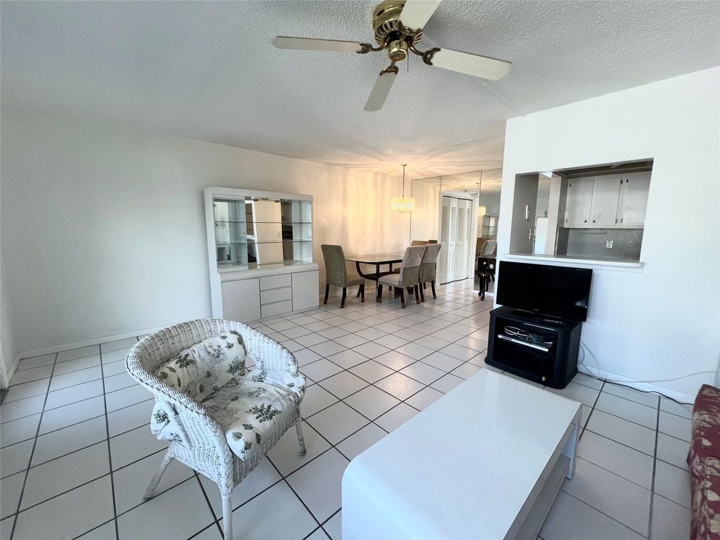 Photo of 181 Markham I #181, Deerfield Beach, FL 33442 (MLS # F10496706)