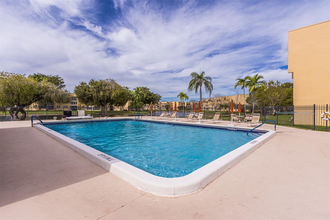 Bermuda Club - Residential Lease