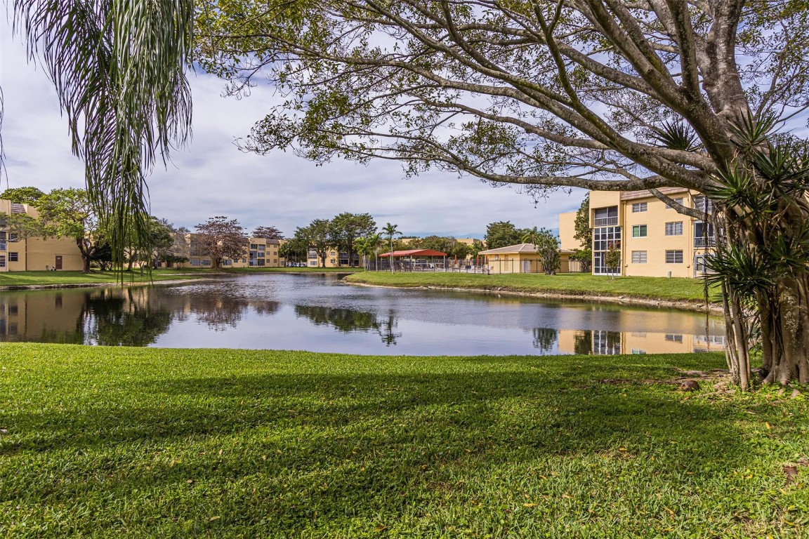 Bermuda Club - Residential Lease