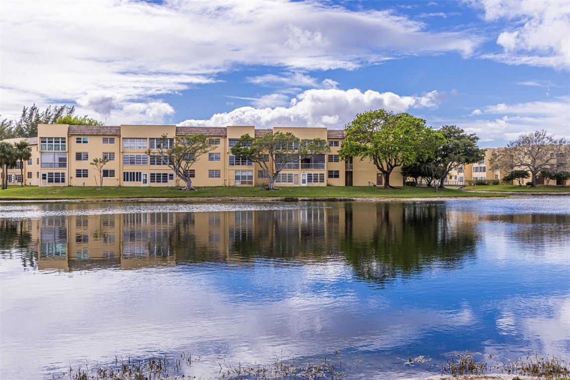 Bermuda Club - Residential Lease