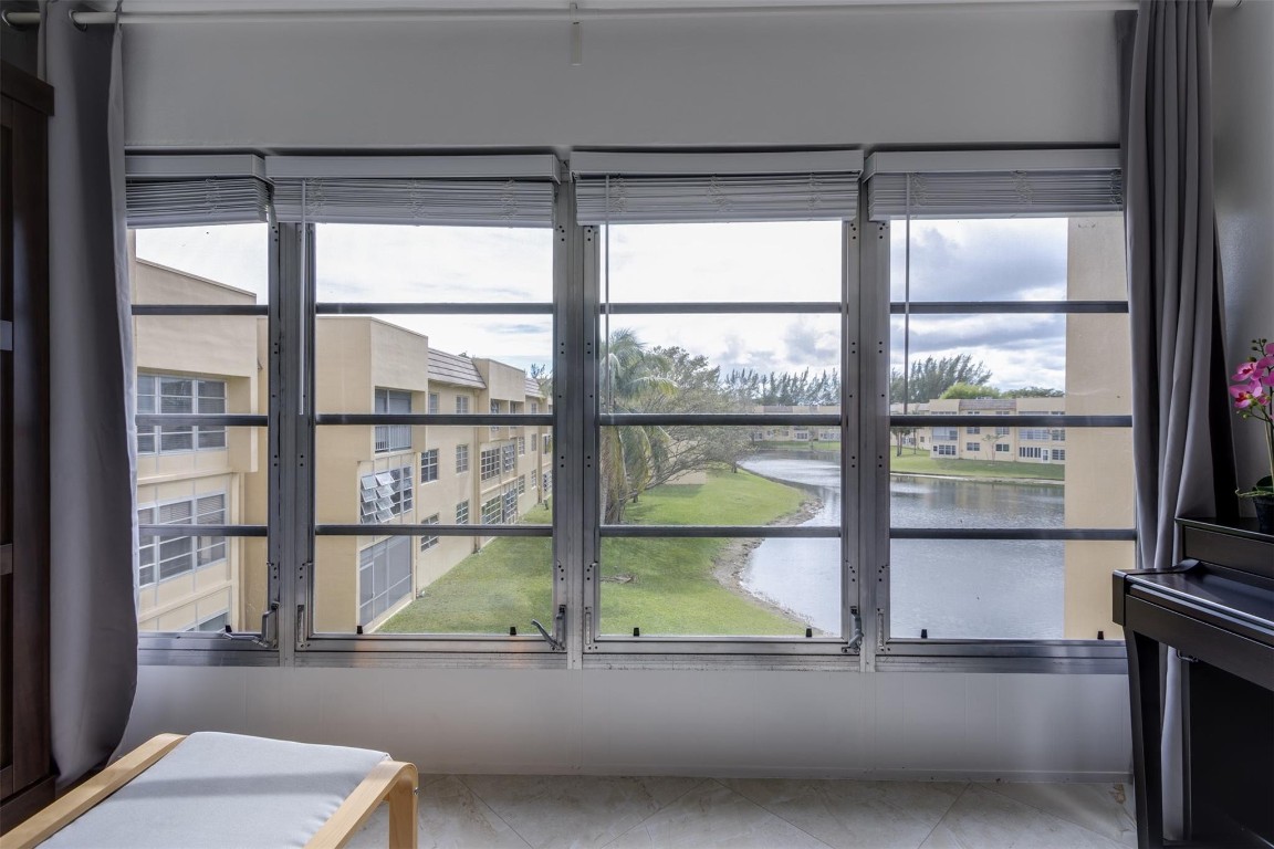 Bermuda Club - Residential Lease