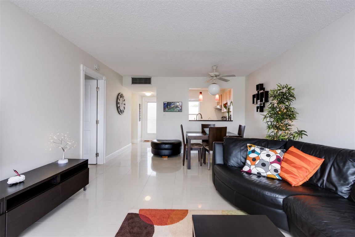 Bermuda Club - Residential Lease