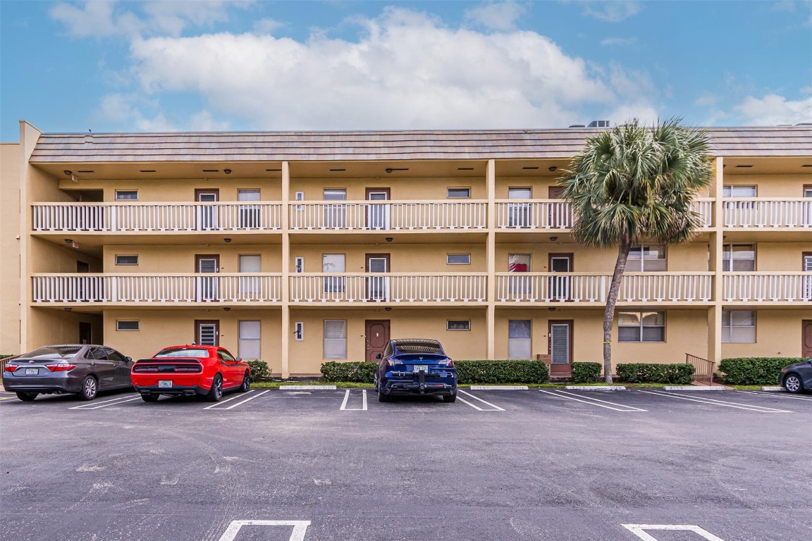 Bermuda Club - Residential Lease