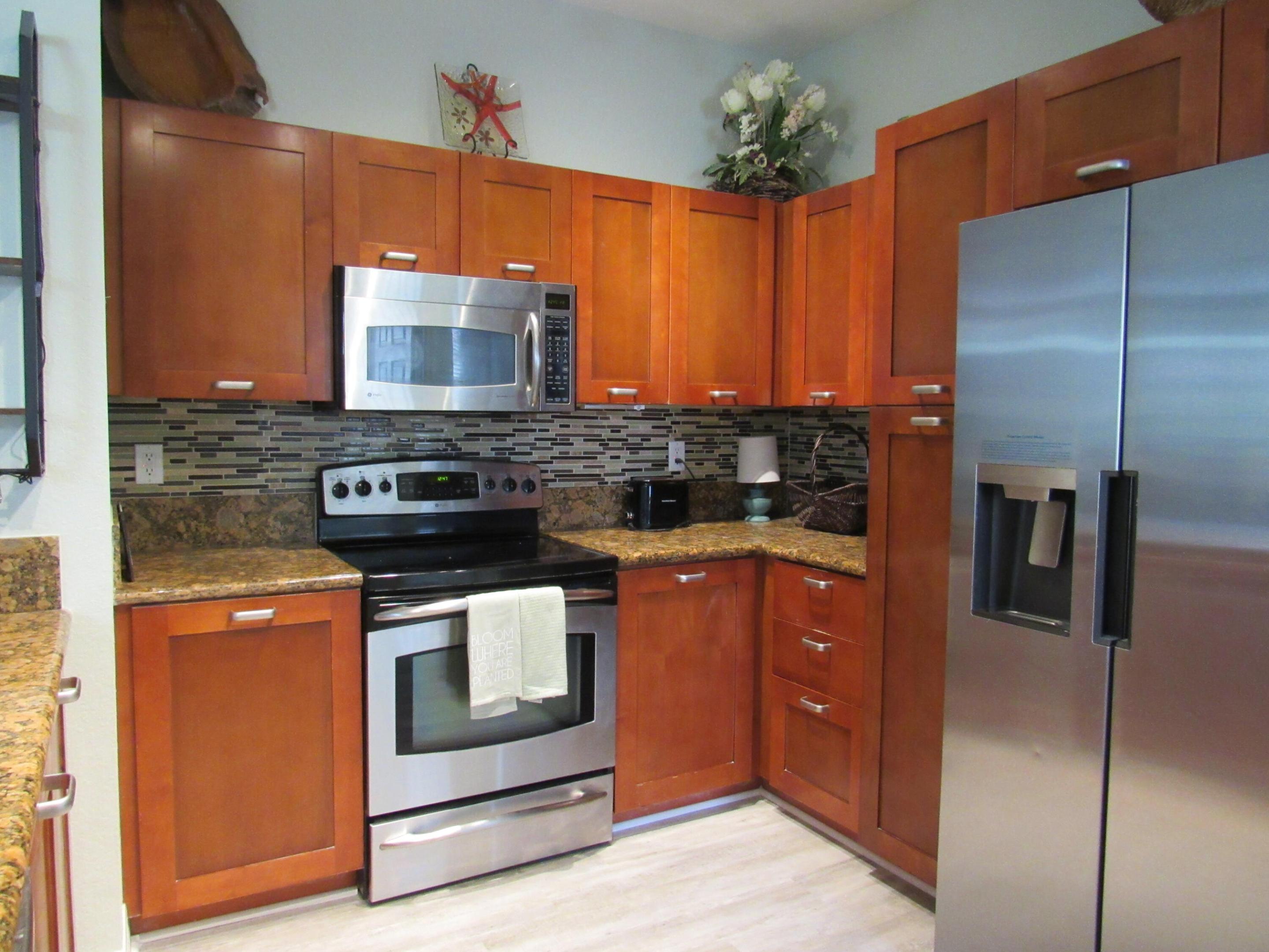 48 SE Sedona Circle 201