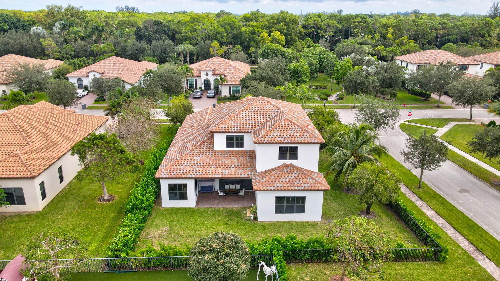 OSPREY OAKS - Residential