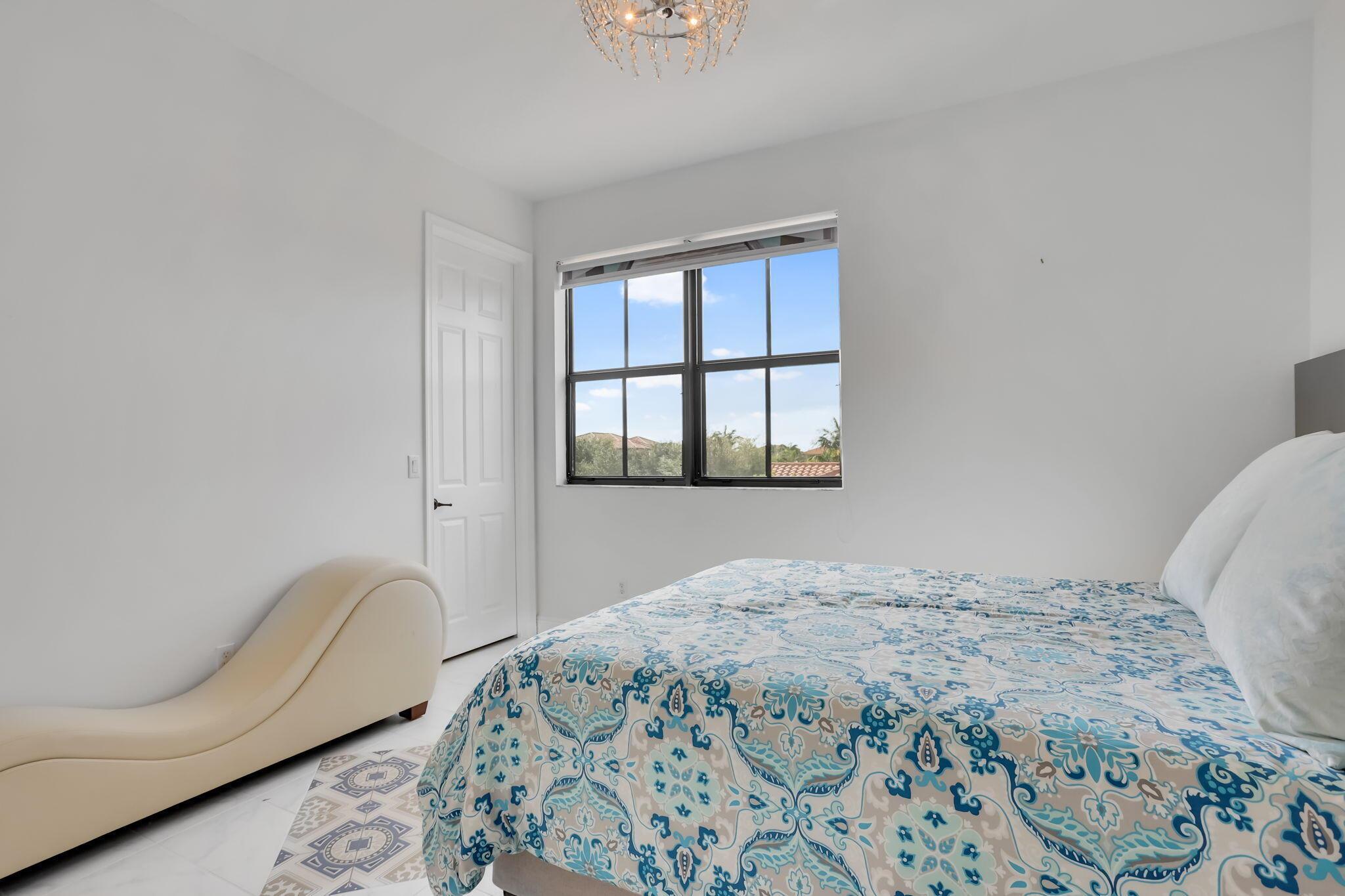 OSPREY OAKS - Residential