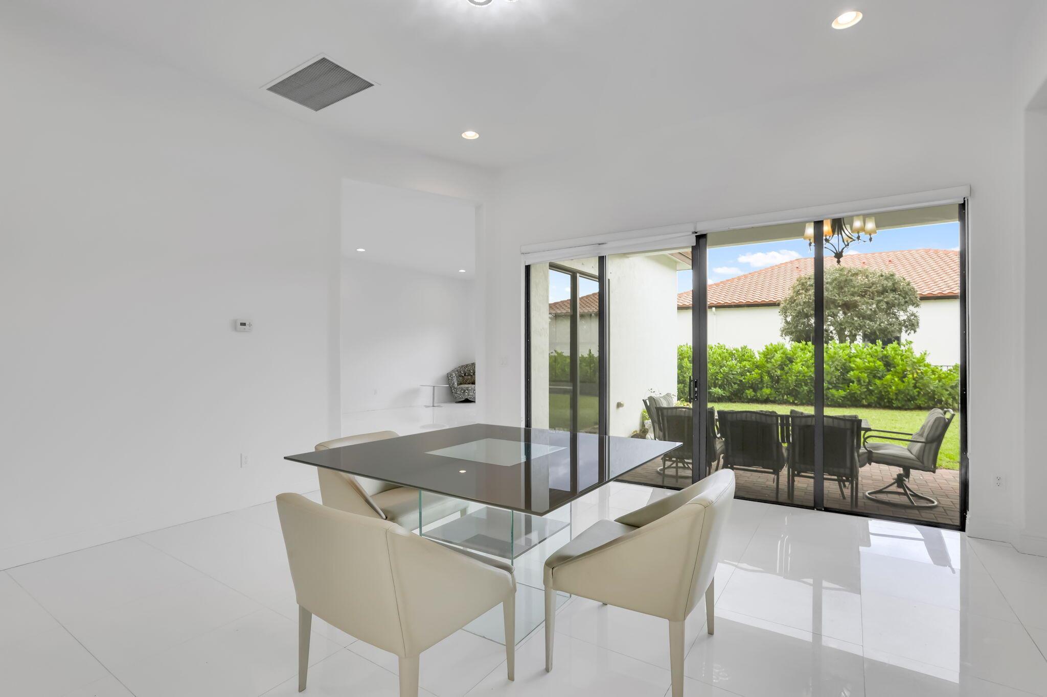 OSPREY OAKS - Residential