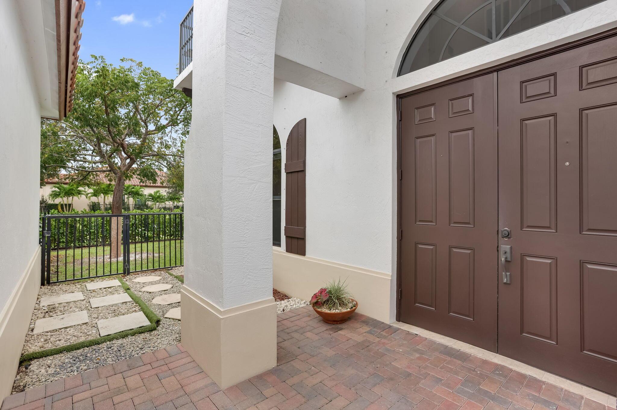 OSPREY OAKS - Residential