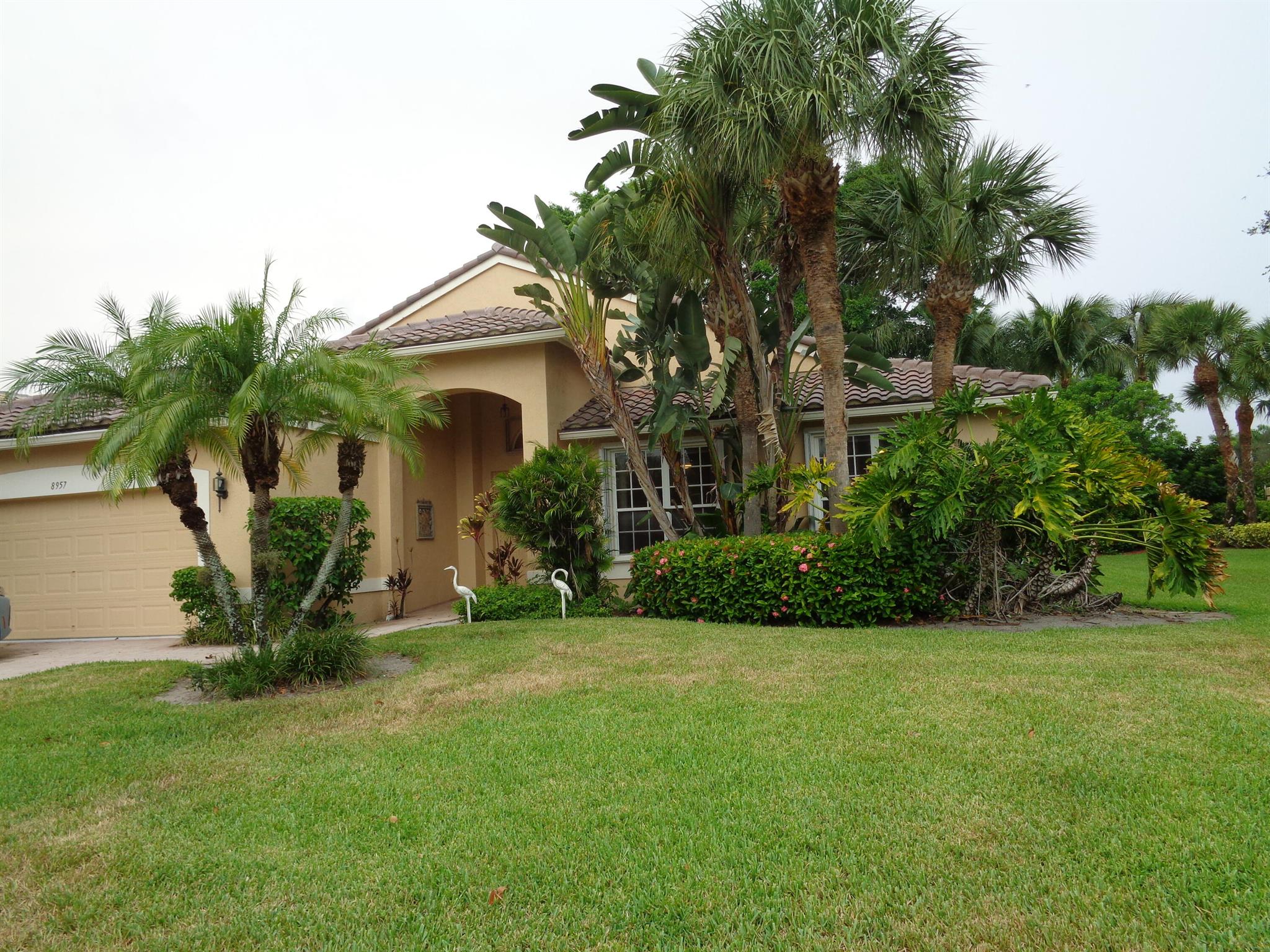Great opportunity to renovate a spacious single family home in an active upscale 55+ community! This property is located on a cul de sac on a huge lot. The roof was replaced in 2024. It also features accordian shutters & some newer appliances. Good sized rooms with high ceilings & ample storage. 3rd bedroom without a closet. Masks are encouraged for viewings.