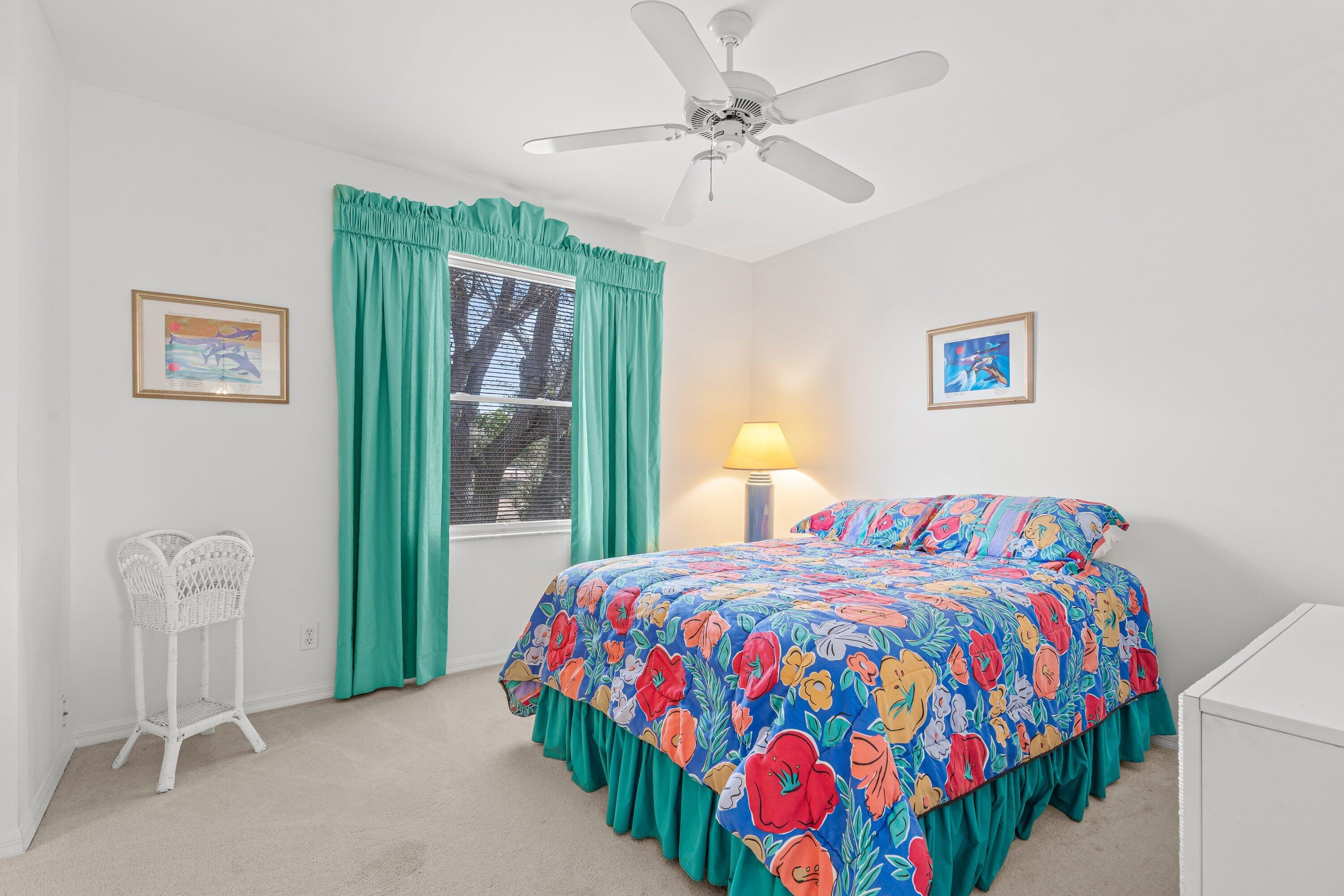 FAIRWAY COVE OF WELLINGTON - Residential Lease