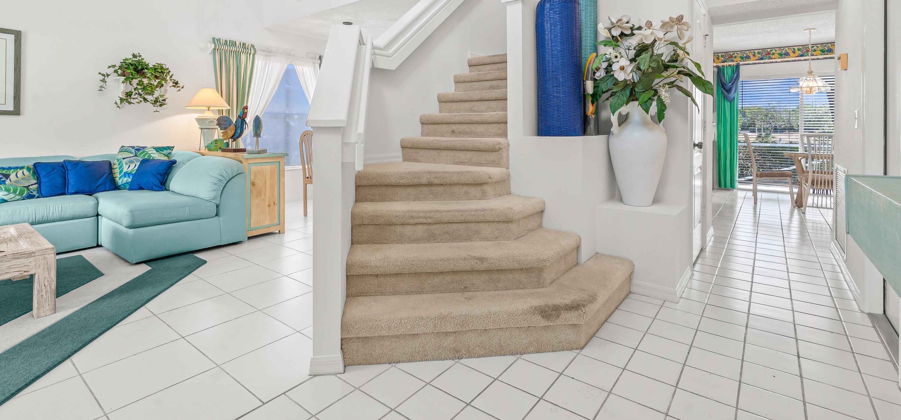 FAIRWAY COVE OF WELLINGTON - Residential Lease