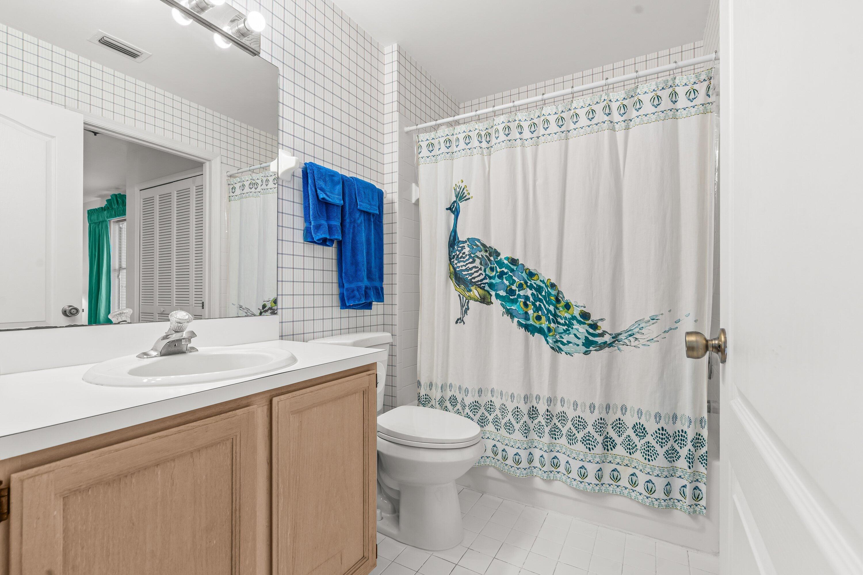 FAIRWAY COVE OF WELLINGTON - Residential Lease