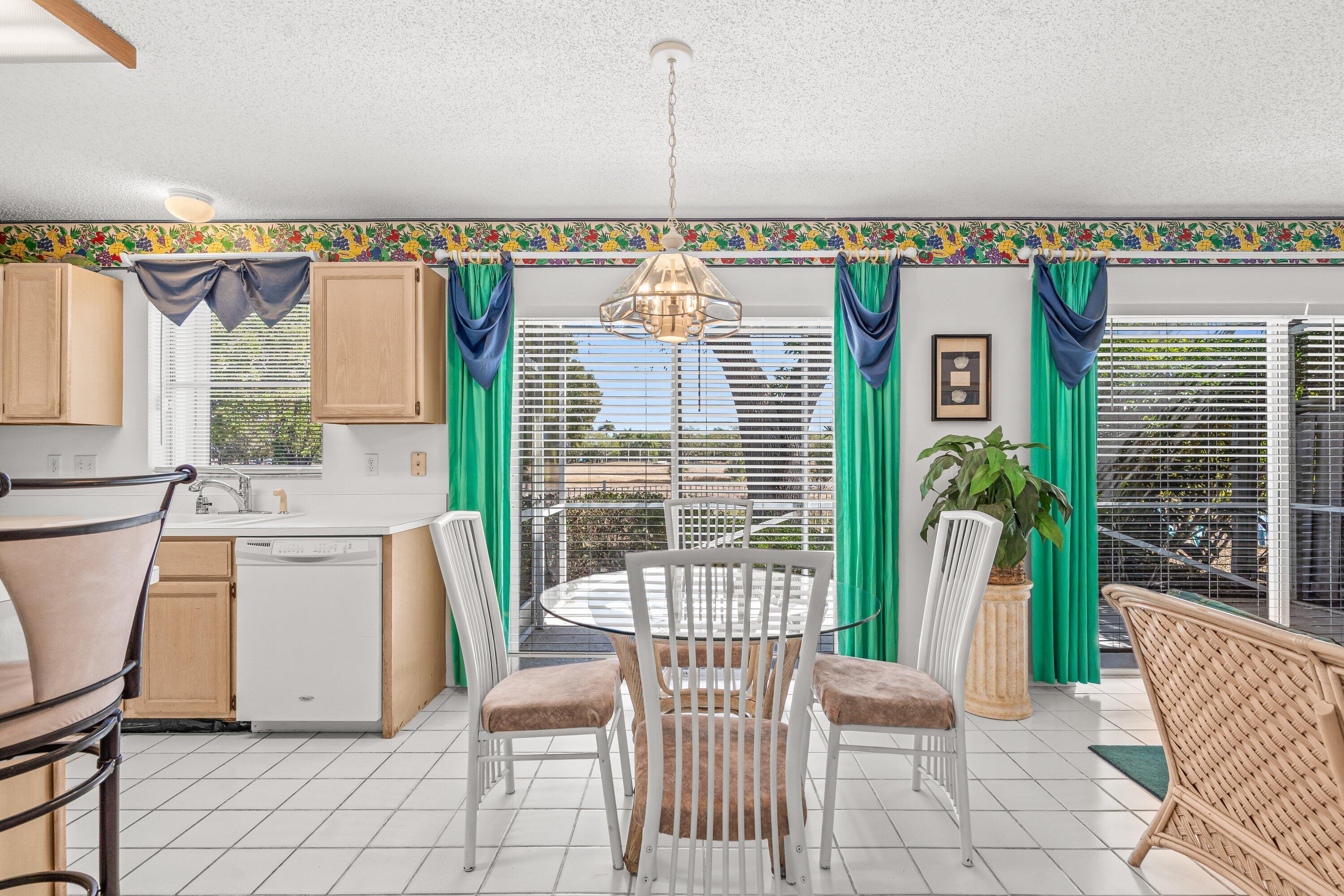 FAIRWAY COVE OF WELLINGTON - Residential Lease